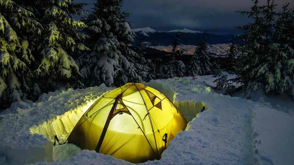 4 season tent at night