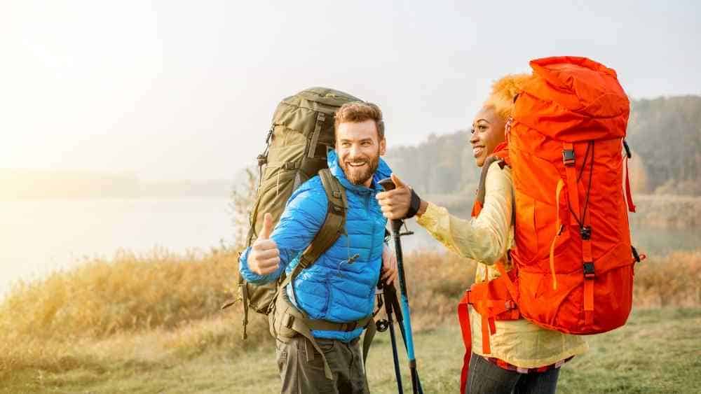 How to wear hiking backpack correctly