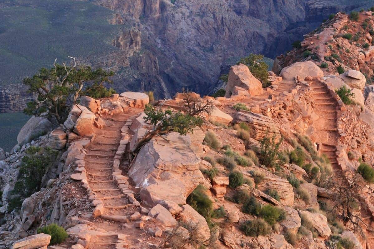 Best Day Hikes In Grand Canyon 8