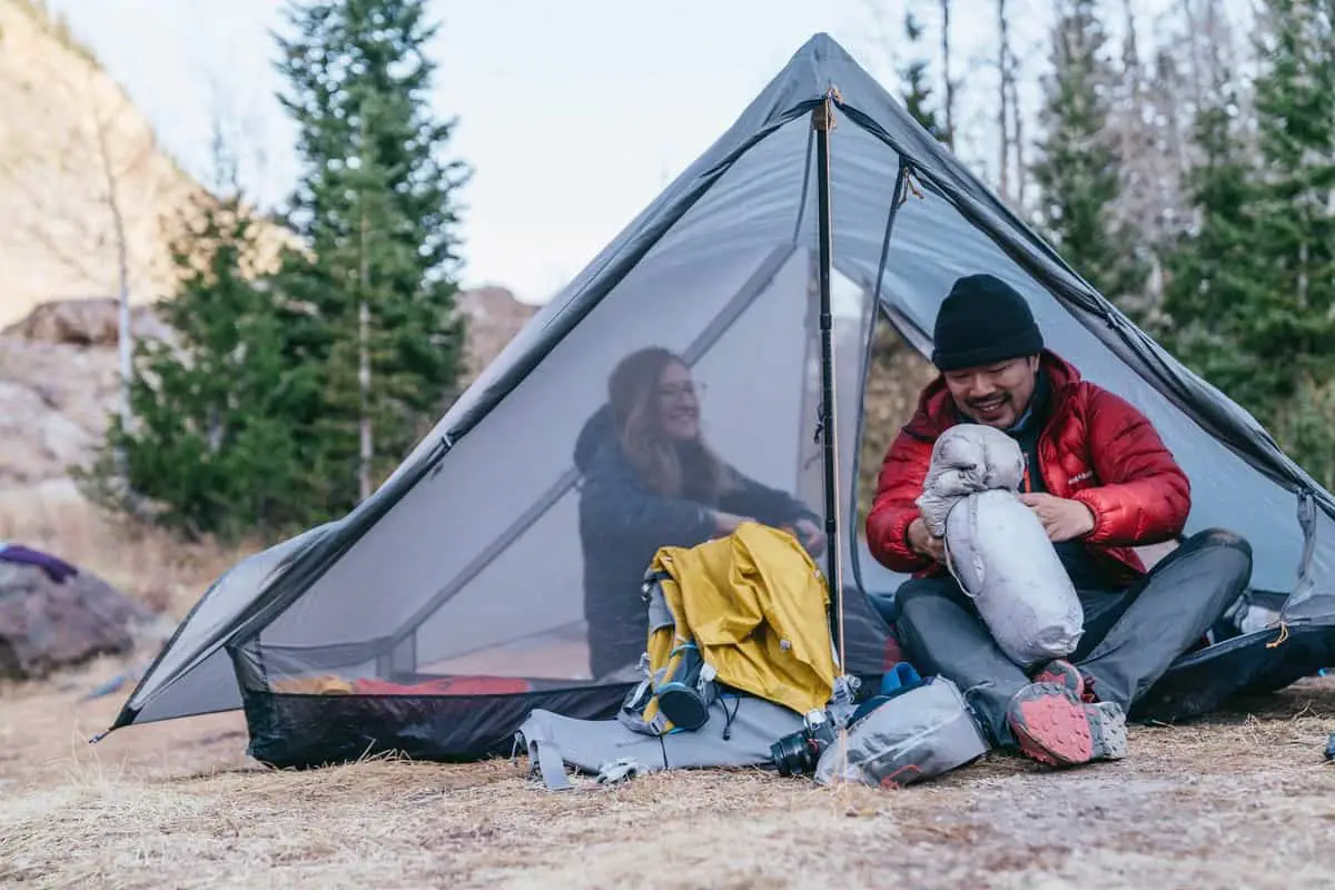 How To Set Up The Gossamer Gear: The Two Tent