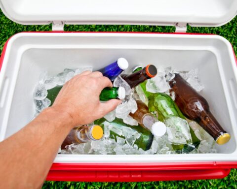How To Keep An Ice Box Cold