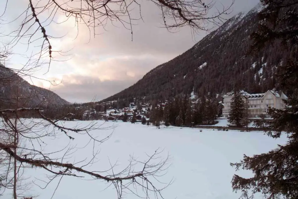 Tour Du Mont Blanc Champex Lac