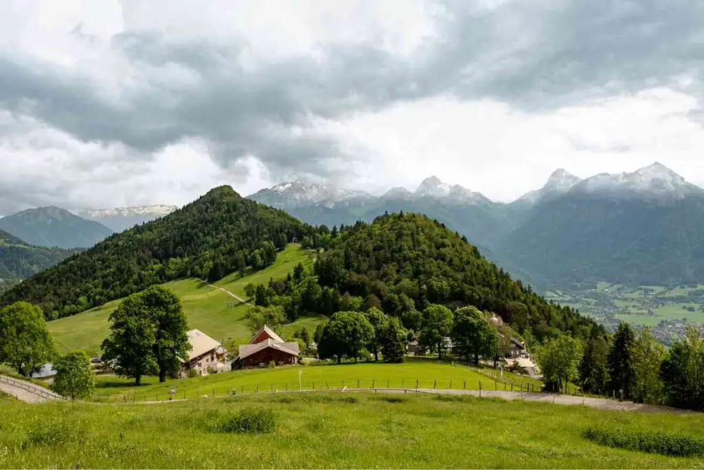 Tour Du Mont Blanc Col de la Forclaz