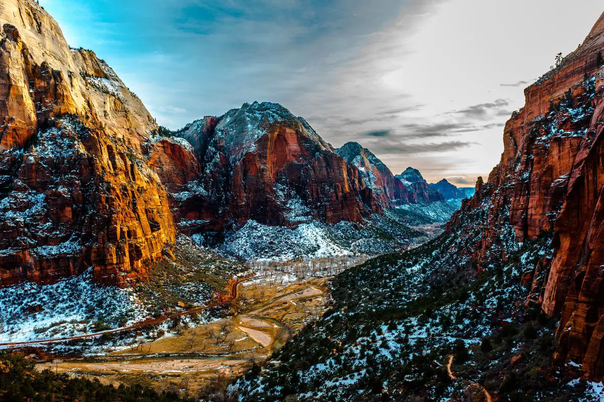 Can You Drive Through Zion National Park