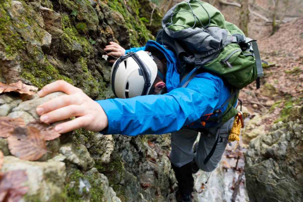 What Is Scrambling In Hiking?