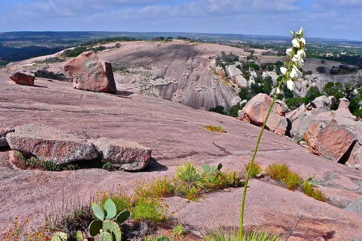 How Long Does It Take To Hike Enchanted Rock?