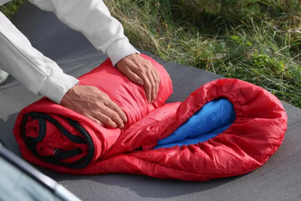 folding sleeping bag