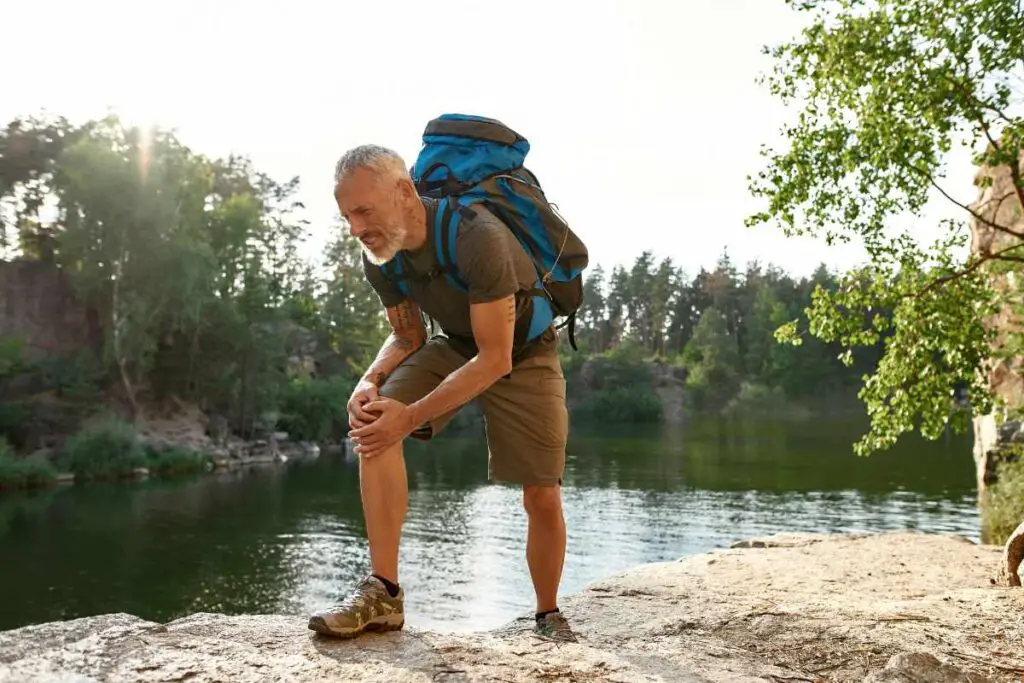 preventing knee pain trail