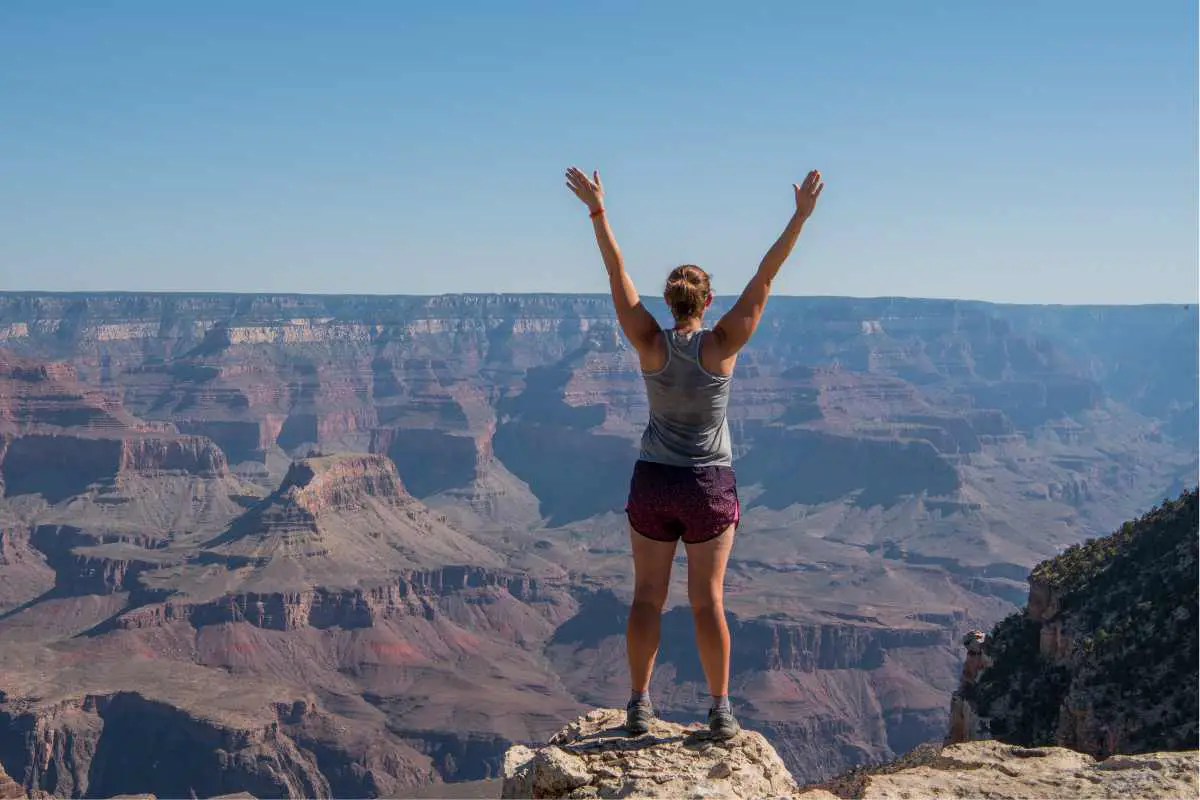 hiking Rim to Rim Grand Canyon